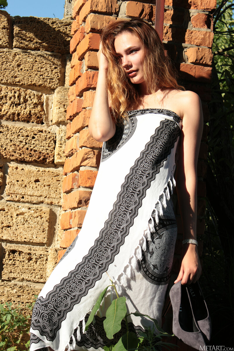 Елена, 18